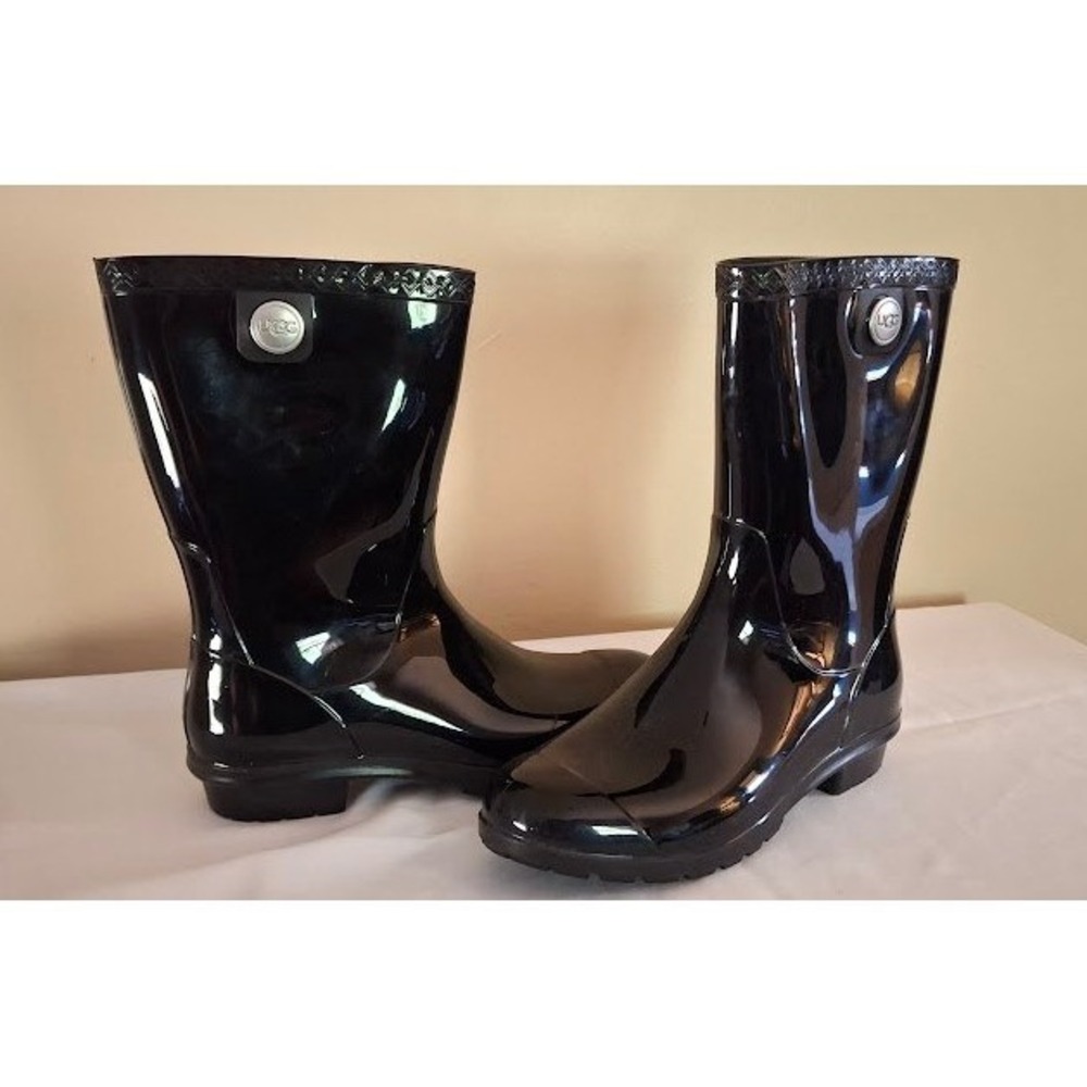 UGG Shaye Black Glossy Rubber Rain Boots Waterproof Mid-Calf 1014452 Womens 7